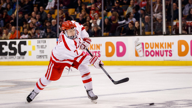 Bruins ink McAvoy to entry-level deal