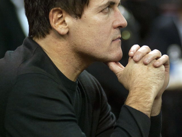 Mark Cuban discusses timeline of DeAndre Jordan situation, throws more shade at reporter