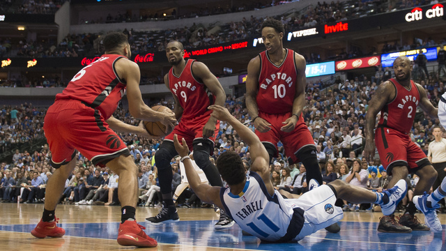 Raptors book 4th straight playoff trip with win in Dallas