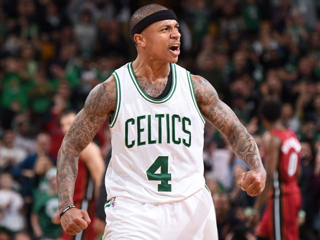 Celtics pull into virtual tie with Cavs atop East