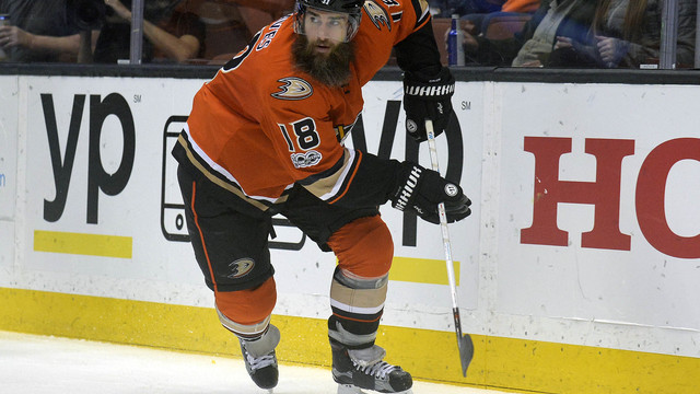 Ducks' Eaves keeps up scoring touch