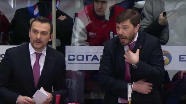 KHL coach ejected for throwing water bottle, tries to blame assistant