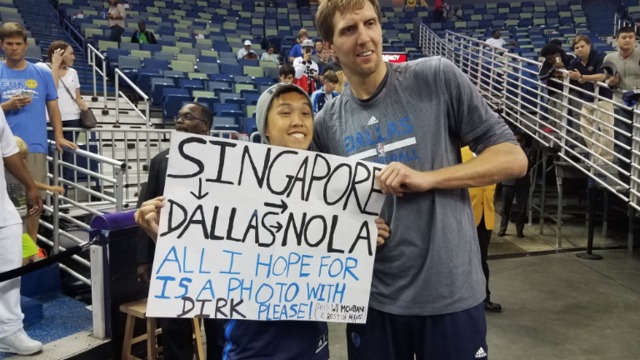 Dirk poses with fan who flew from Singapore to see him