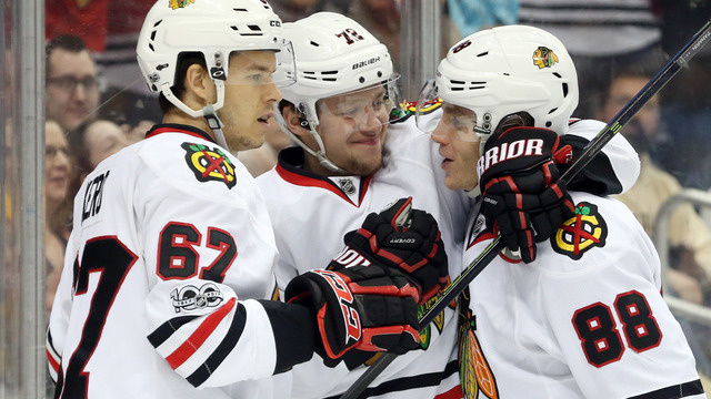 Blackhawks hand depleted Penguins 4th consecutive loss