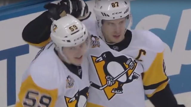 Watch: Crosby feeds Guentzel for tap-in goal