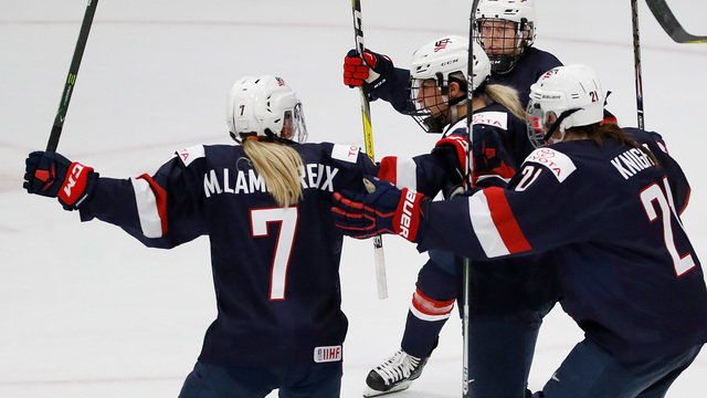 USA shuts out Canada in 1st game at women's worlds