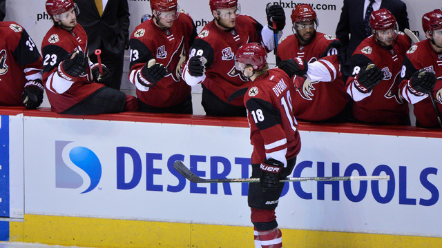 Watch: Coyotes' Dvorak burns Burakovsky 3 times before scoring