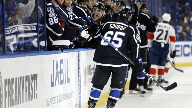 Lightning rookie Gourde extends goal-scoring streak
