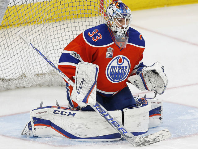 Grant Fuhr graciously acknowledges Talbot's place in Oilers' history