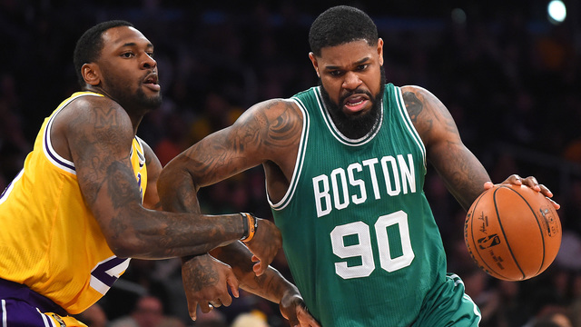 Watch: O'Quinn fires ball off Johnson's head, loses possession anyway
