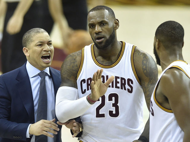 Watch: Thompson lashes out at LeBron in 2nd OT