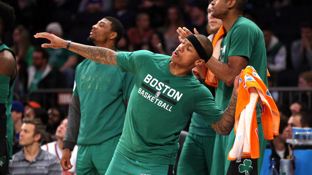 Celtics move into 1st in East, clinch top-2 seed