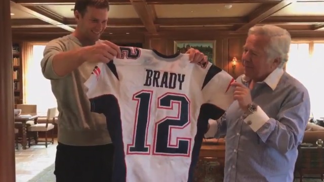 Watch: Patriots' Kraft officially returns stolen jerseys to Brady