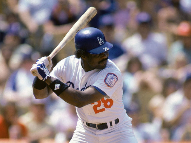 Pedro Guerrero, ex-Dodgers star, fighting for his life after stroke