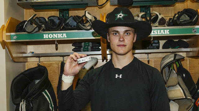 Watch: Honka's 1st career goal comes on Stars' OT winner