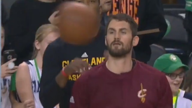 Love gets smoked in face by basketball