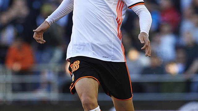 Soler's scoop gifts Valencia late win over Celta Vigo