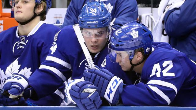 Playoff percentages: Door ajar for Bolts, Isles after Leafs fail to clinch