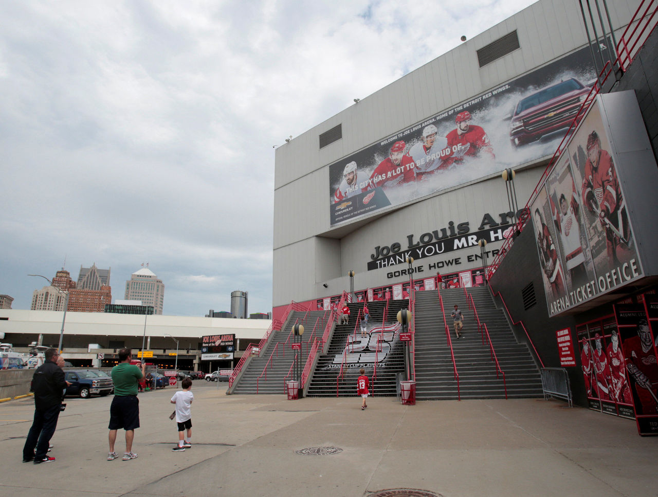 Red Wings' say goodbye to Joe Louis Arena, playoff streak - Sports  Illustrated