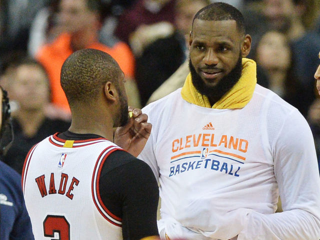 Report: LeBron's camp confident Wade will eventually join Cavs
