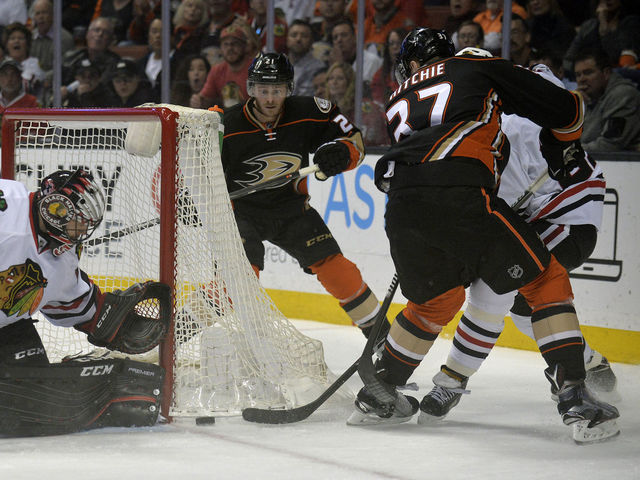 Ducks' Ritchie suspended 2 games for roughing Blackhawks' Rozsival