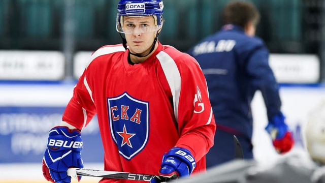Watch: Dadonov dangles, teammate puts puck through net in KHL finals