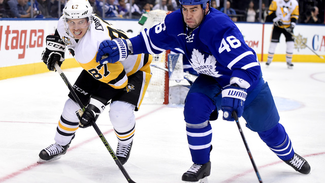 Crosby to suit up vs. playoff-hunting Leafs