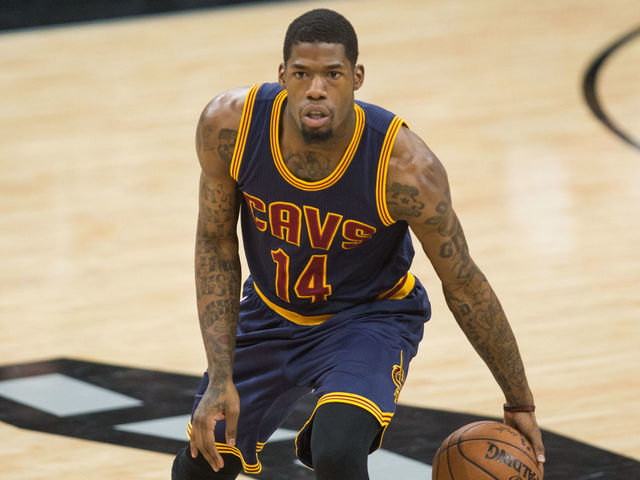 Report: Clippers trade DeAndre Liggins to Hawks