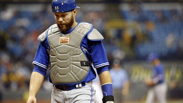 Blue Jays place Martin on DL with oblique strain