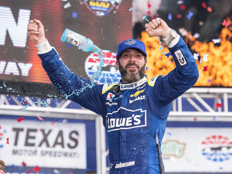 Jimmie Johnson wins Food City 500 | theScore.com