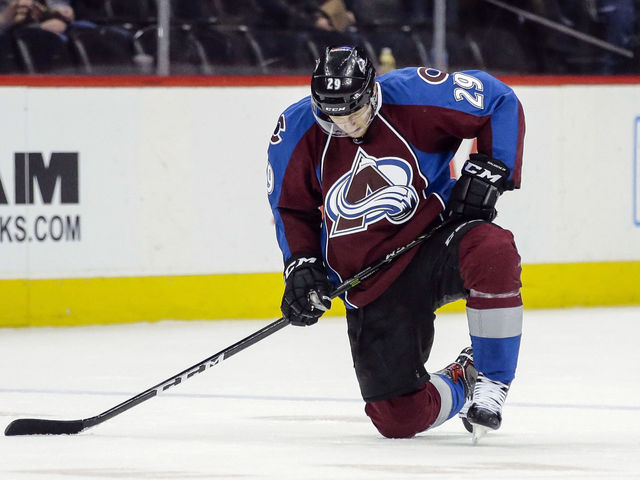 Avalanche finish with lowest point percentage in shootout era
