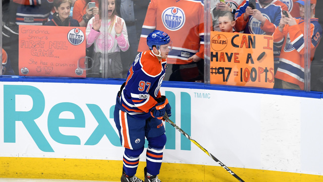 Watch: McDavid attempts between-the-legs shot on breakaway, stopped by Bachman