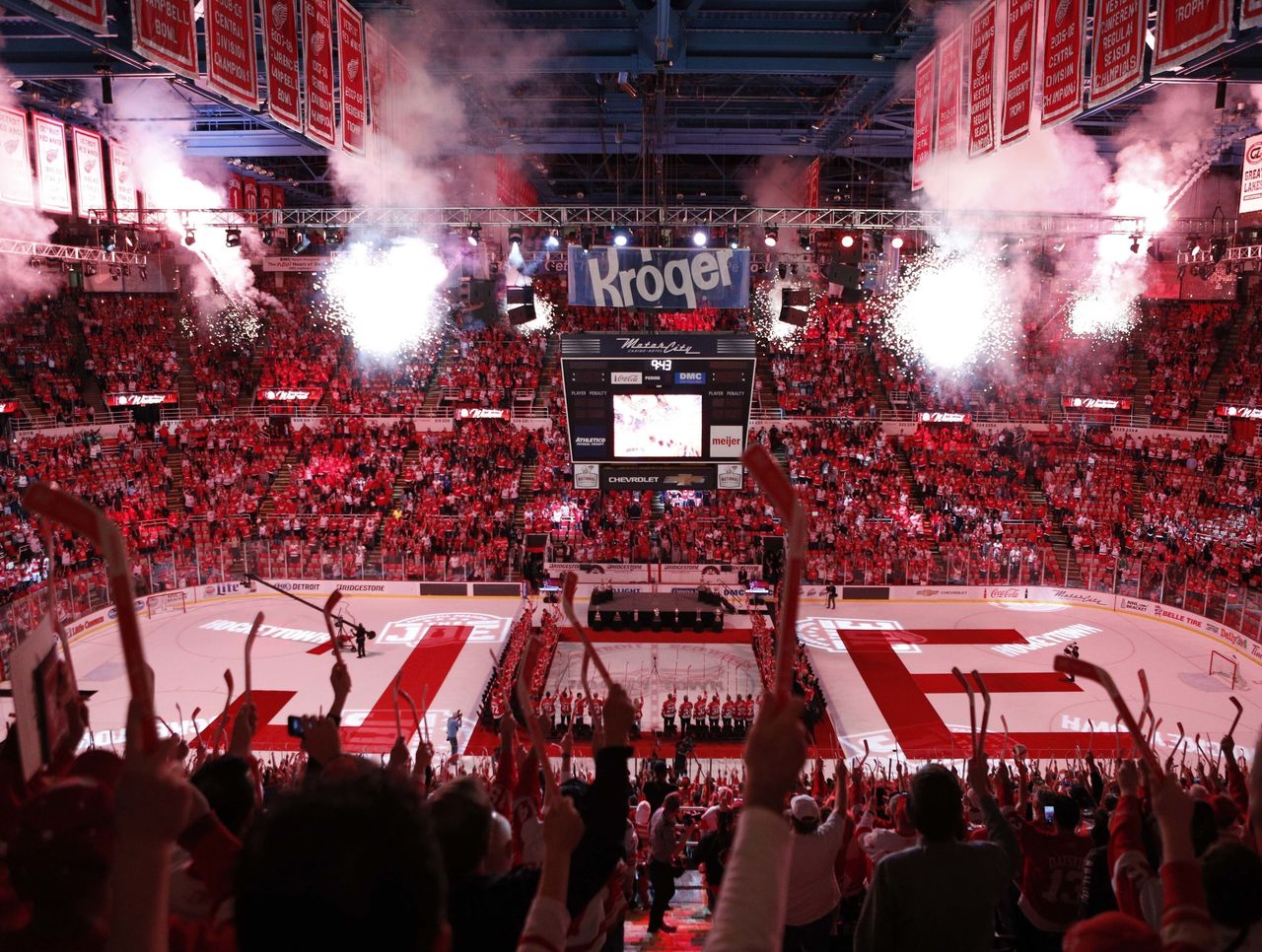 See Ya: The best photos from the final game at Joe Louis Arena ...