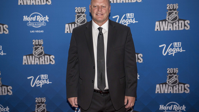 Golden Knights officially name Gerard Gallant 1st head coach