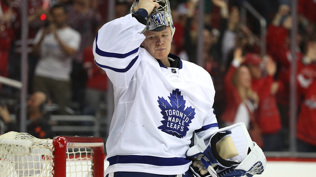 Watch: Andersen flashes leather on Johansson late in regulation