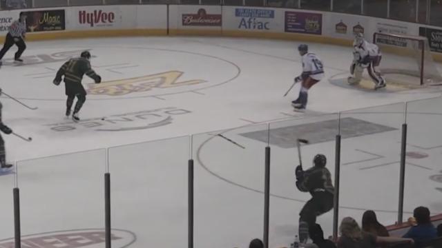 Watch: USHL player delivers FIFA-caliber kick pass to set up goal