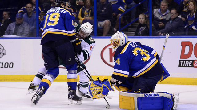 Allen keeps carrying Blues with another stellar effort