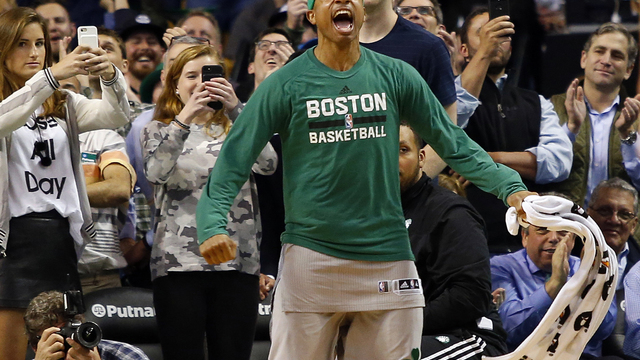 Watch: IT steals, assists, drills deep 3 in absurd early sequence