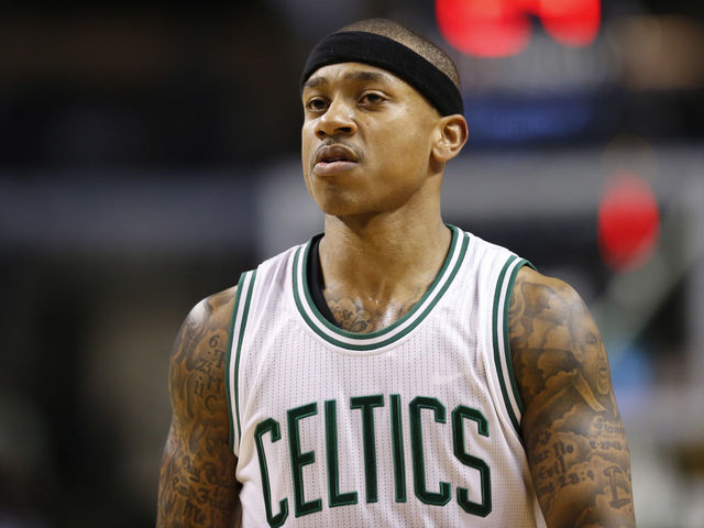 Thomas plans to play in next 2 games, attend sister's funeral in between