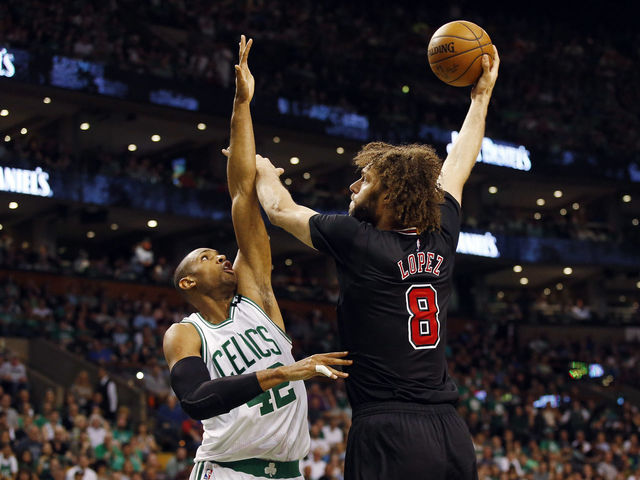 Celtics' Crowder: 'If we don't rebound, we don't win the series'