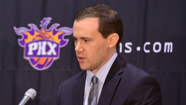 Suns GM: Disgruntled PG Bledsoe 'is listening to the wrong people'