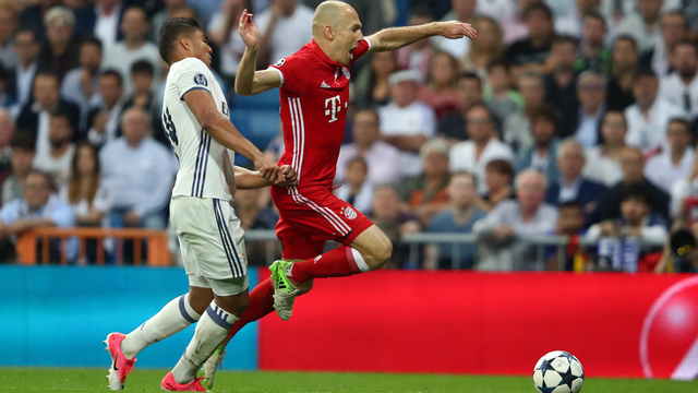 Watch: Robben's flop wins dubious penalty for Bayern Munich