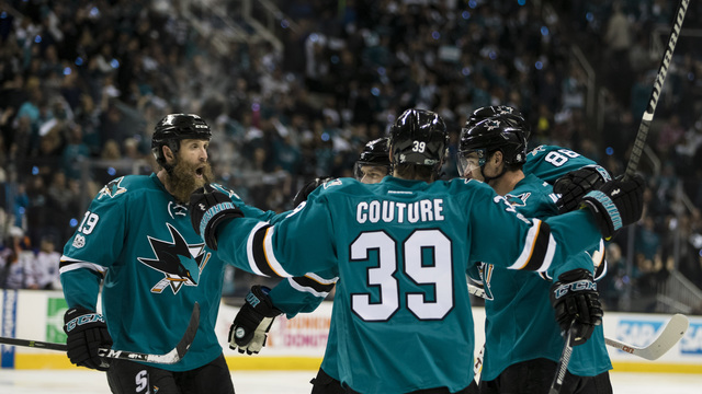 Hitting 7-goal mark a bad playoff omen for Sharks
