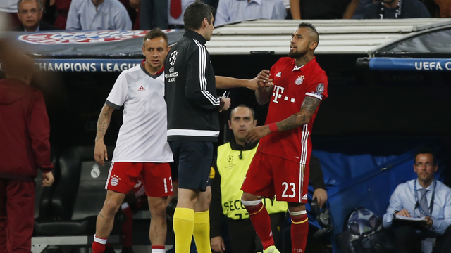 Vidal hits out at referee: 'This robbery can't happen in the Champions League'