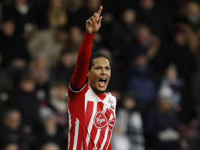 Liverpool, Chelsea target Van Dijk hands in Southampton transfer request