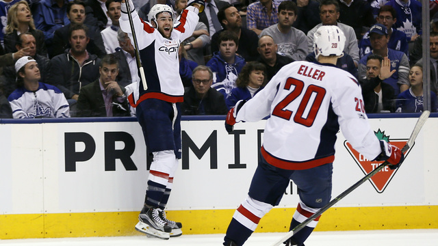 Watch: Capitals' Wilson saves goal, then scores in same shift