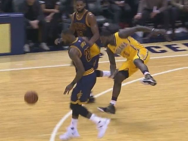 Watch: Stephenson performs award-winning flop on LeBron