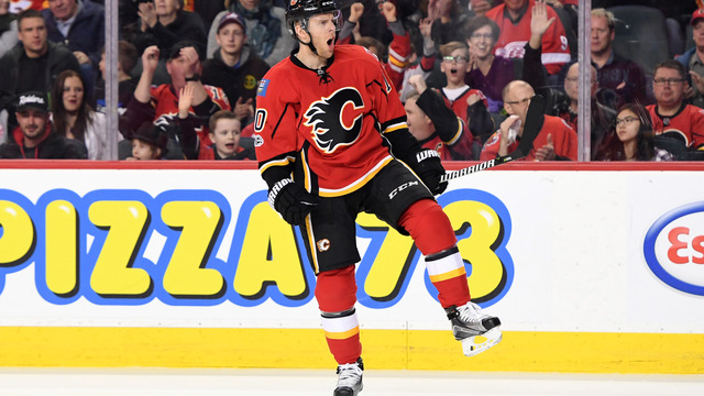Versteeg: 'If I'm sitting in Switzerland in September, my agent's getting fired'