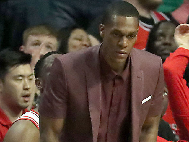 Rondo denies trying to trip Crowder from bench