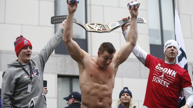 Mojo Rawley: Gronkowski has WWE superstar written all over him